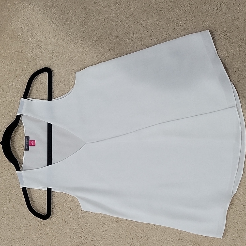 Vince Camuto Sleevless Blouse.